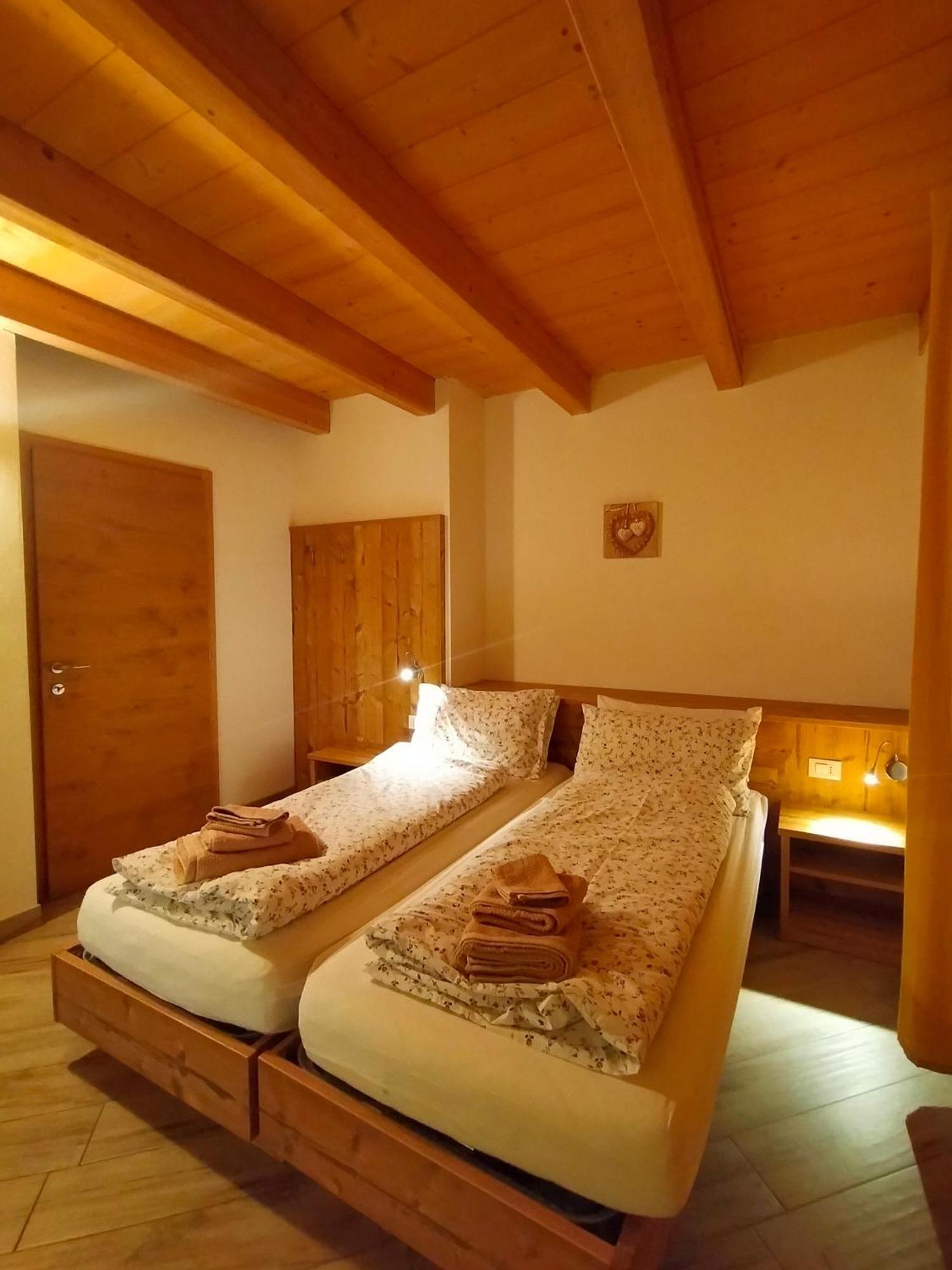 Appartamento Morettina Con Terrazzo Levico Terme Dış mekan fotoğraf